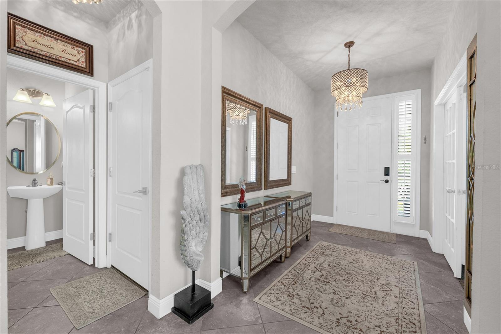 Image 7 of 56 For 14594 Caplock Drive