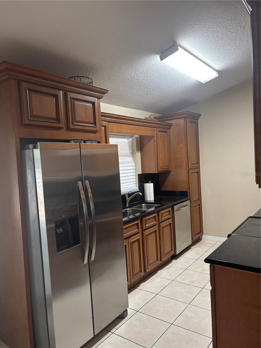 Image 6 of 15 For 201 Baker Street