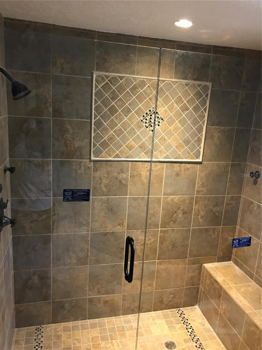 Image 8 of 15 For 201 Baker Street