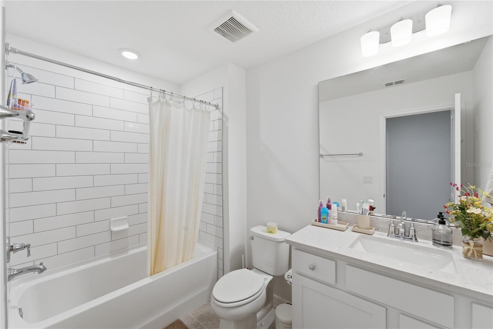 Image 21 of 36 For 11304 Blue Bay Drive