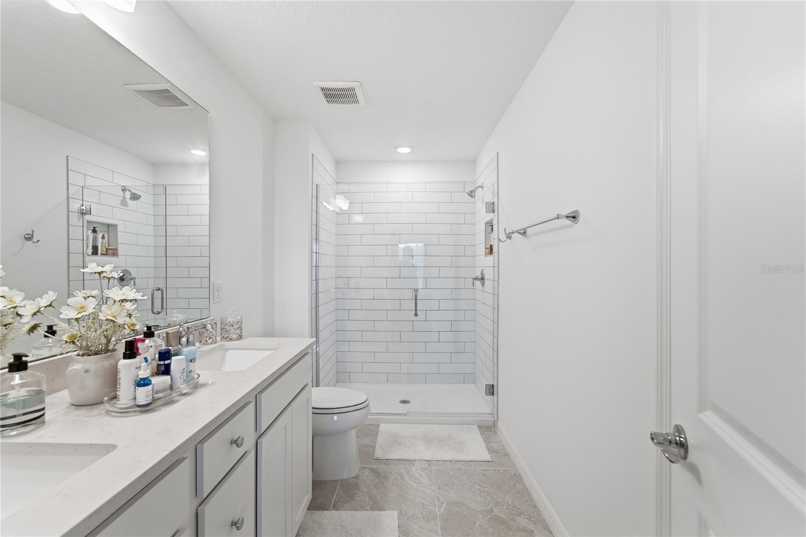 Image 28 of 36 For 11304 Blue Bay Drive