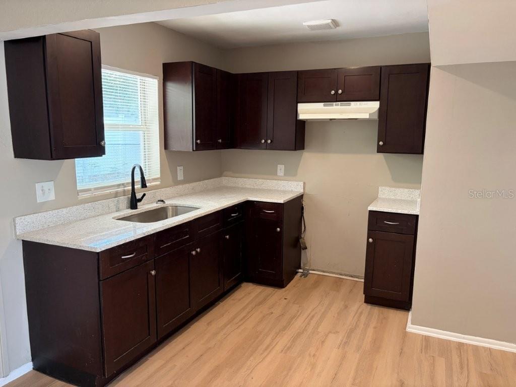 Image 2 of 13 For 5216 Palisades Drive