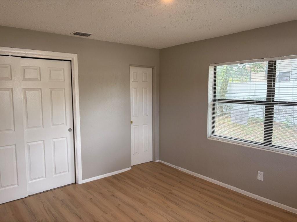 Image 8 of 13 For 5216 Palisades Drive