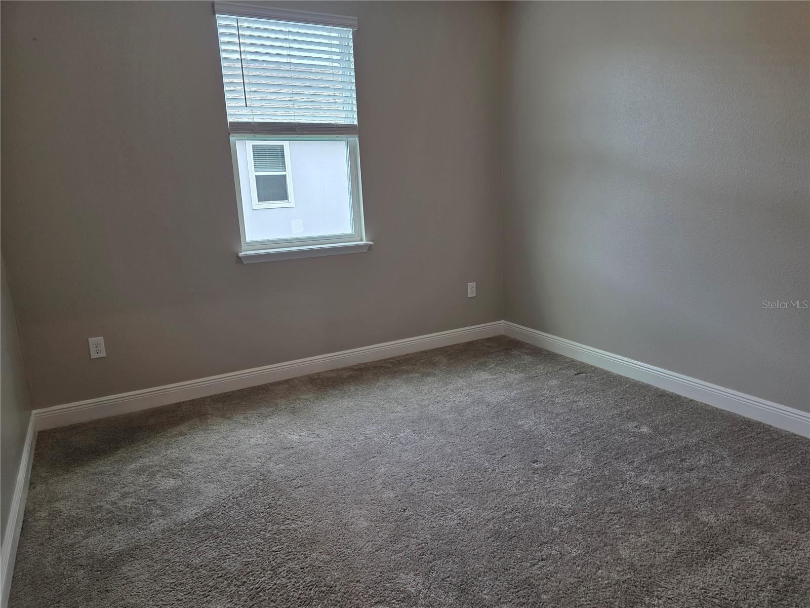 Image 21 of 44 For 2372 Shadowland Loop