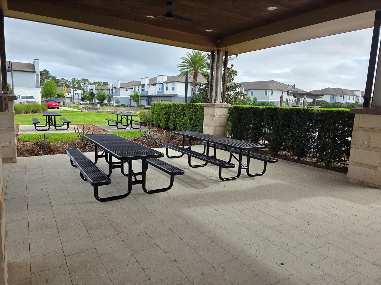 Image 24 of 44 For 2372 Shadowland Loop