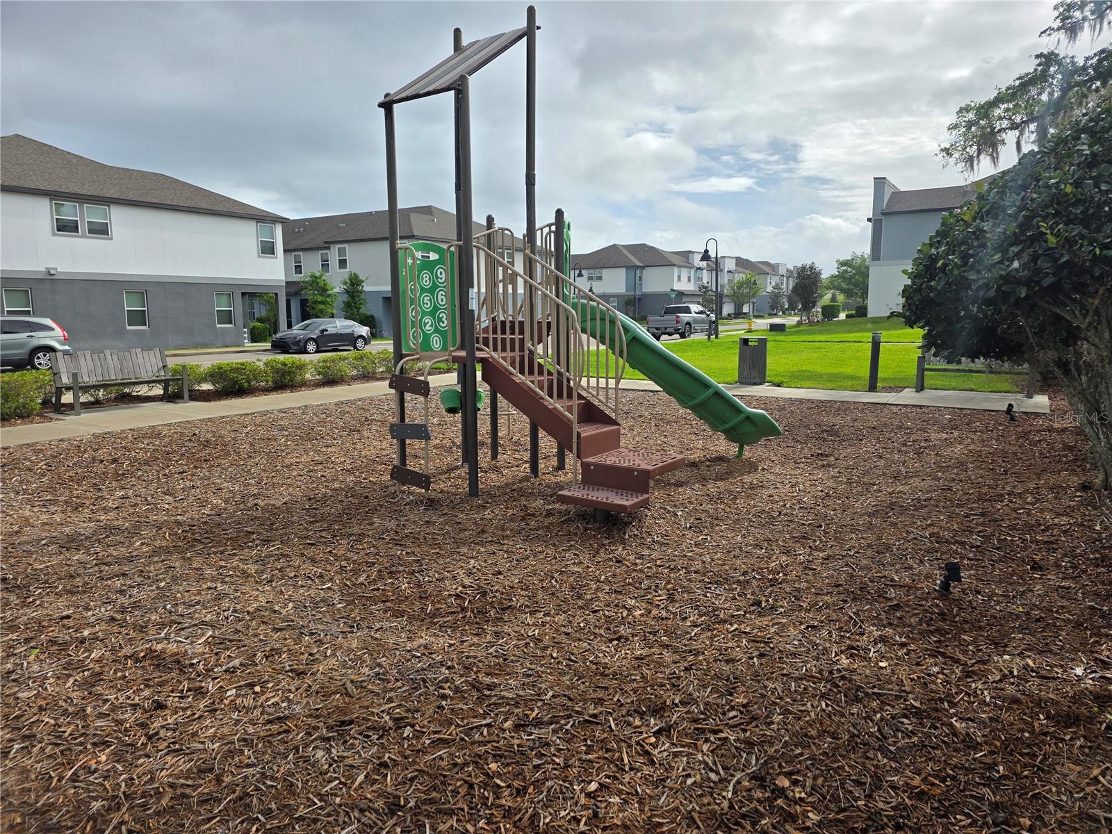 Image 34 of 44 For 2372 Shadowland Loop