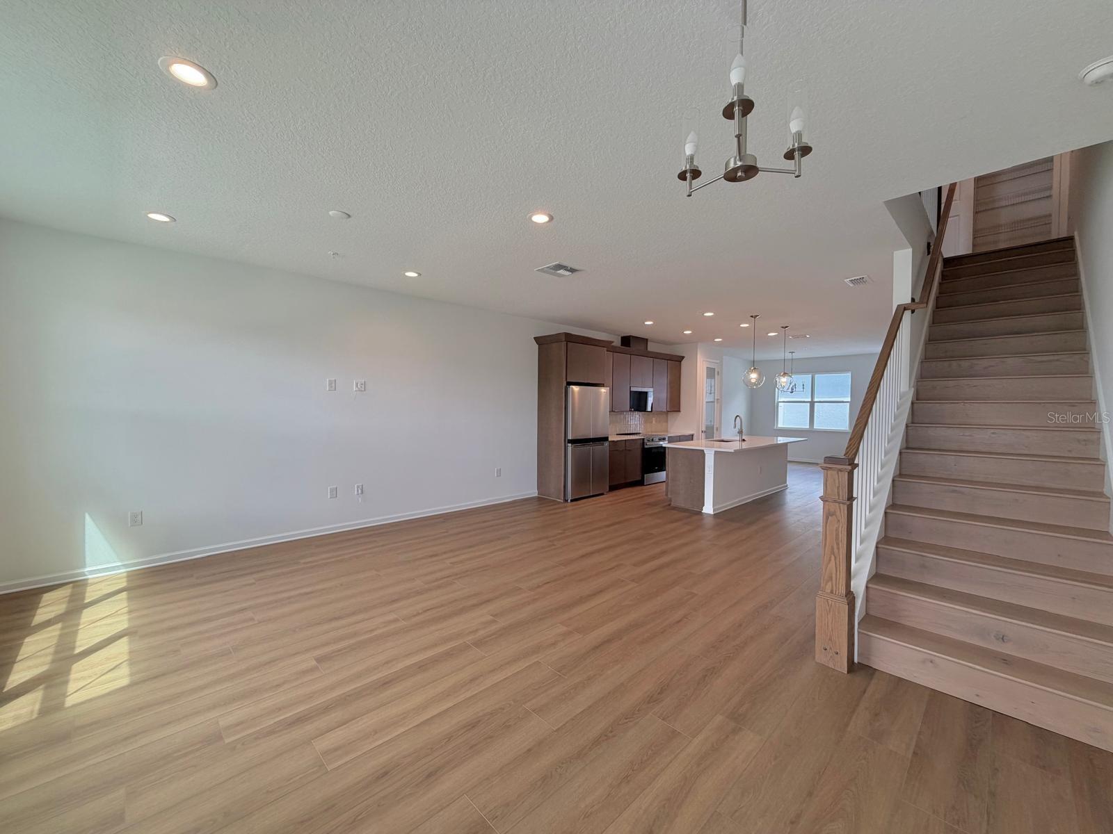 Image 12 of 34 For 1887 Pinecliff Drive