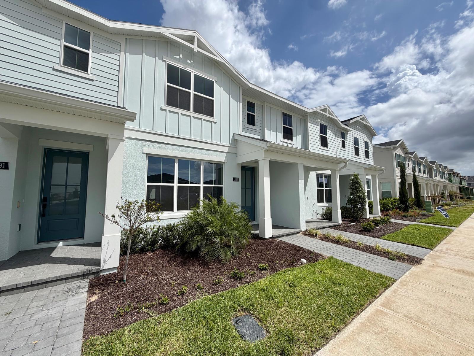 Image 2 of 34 For 1887 Pinecliff Drive