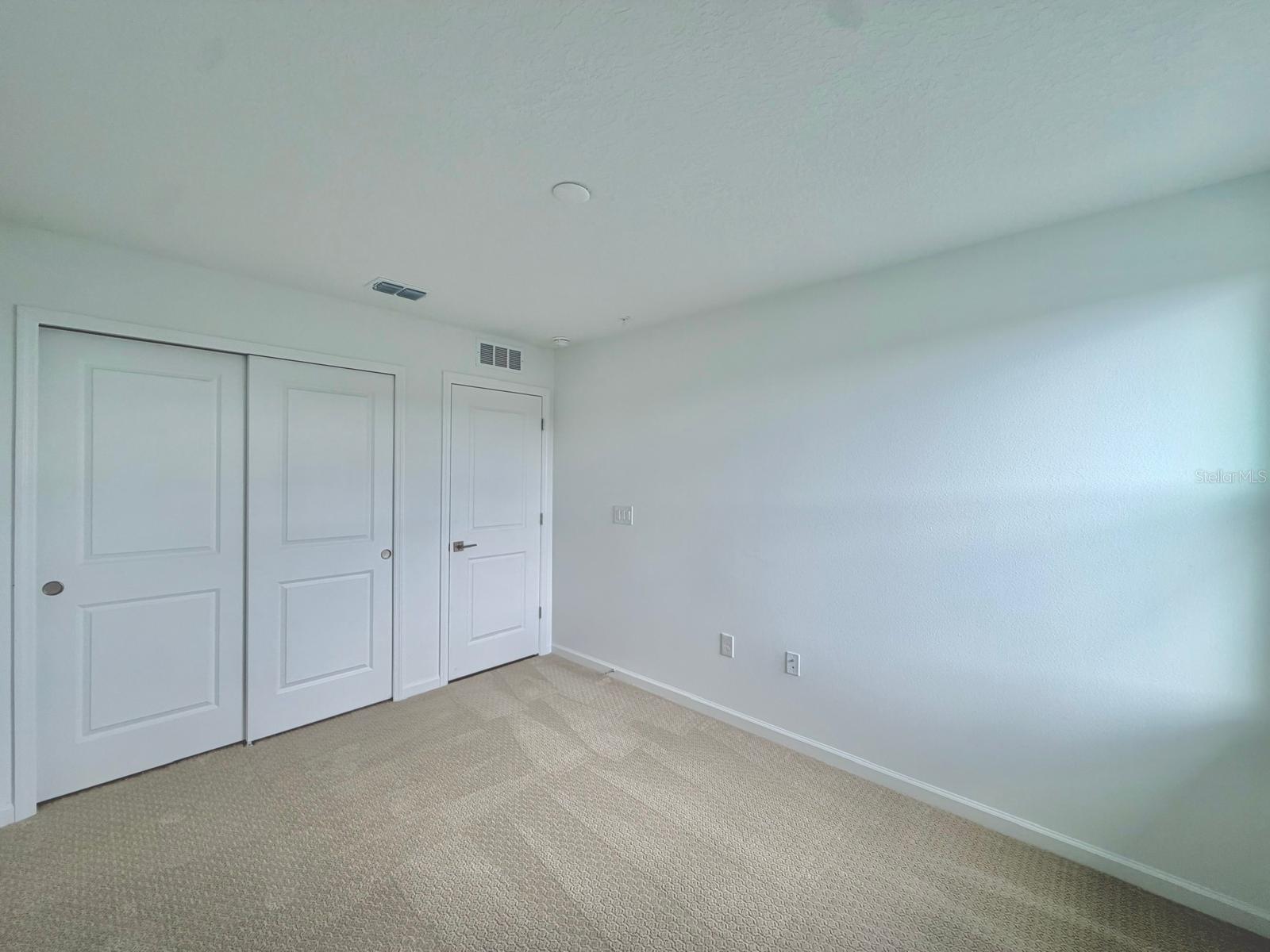 Image 20 of 34 For 1887 Pinecliff Drive