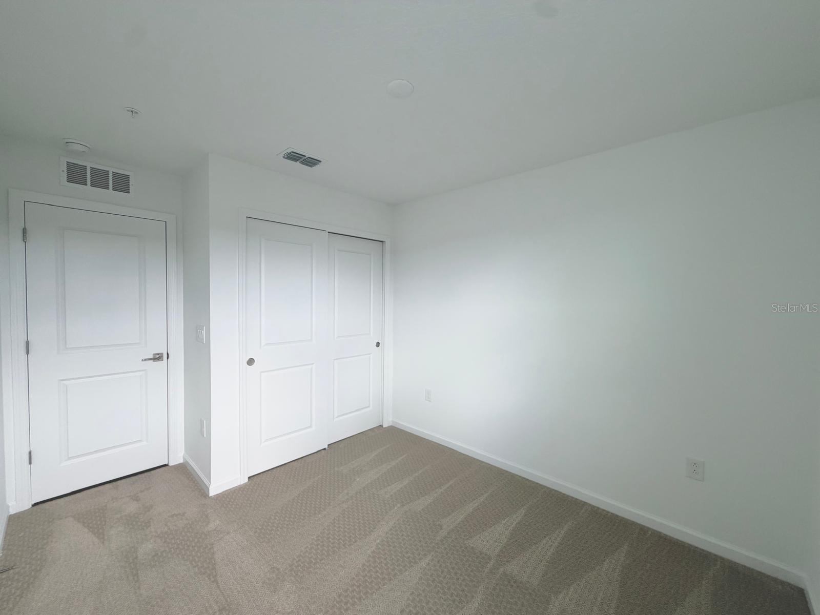 Image 21 of 34 For 1887 Pinecliff Drive