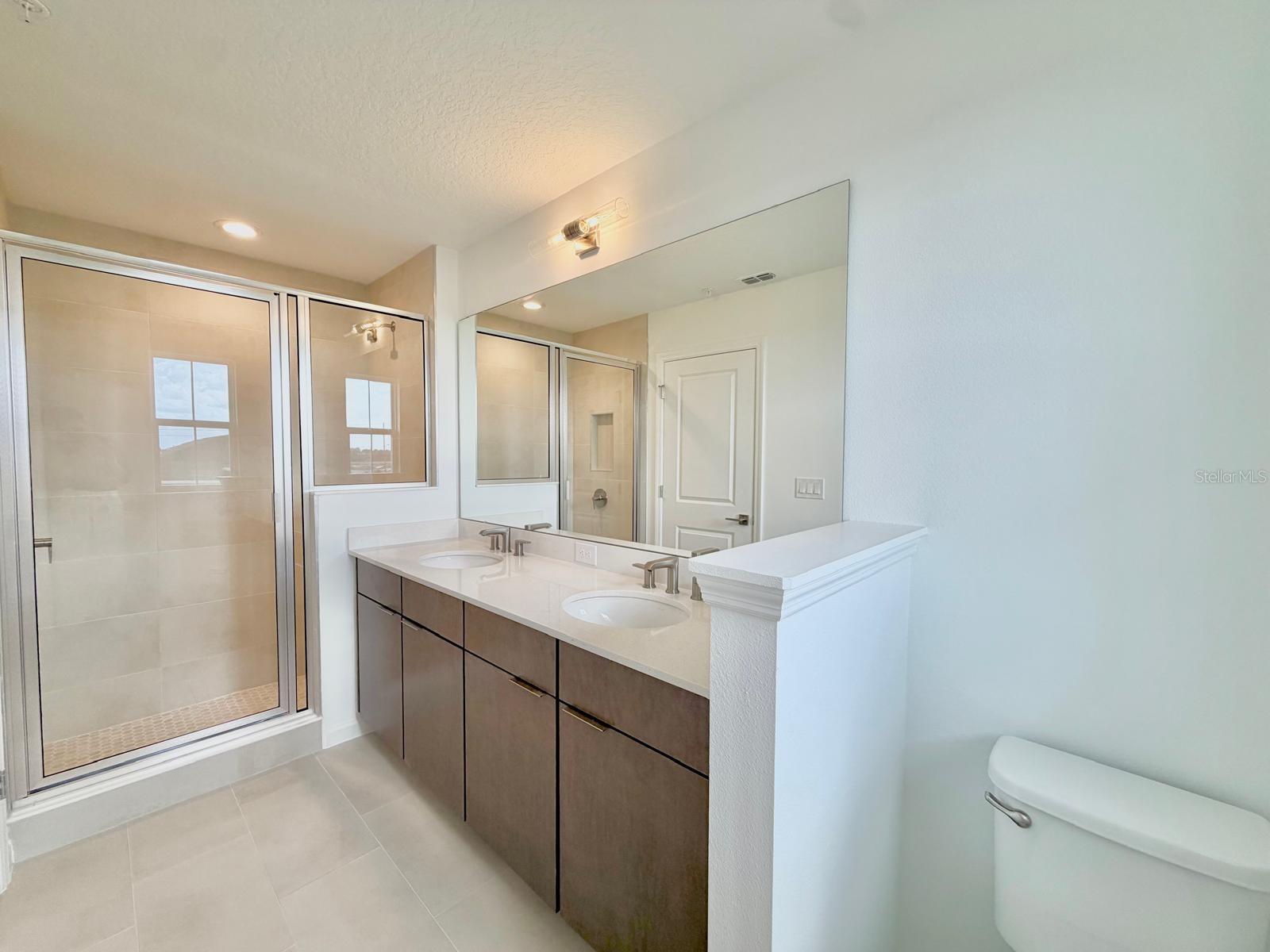 Image 26 of 34 For 1887 Pinecliff Drive