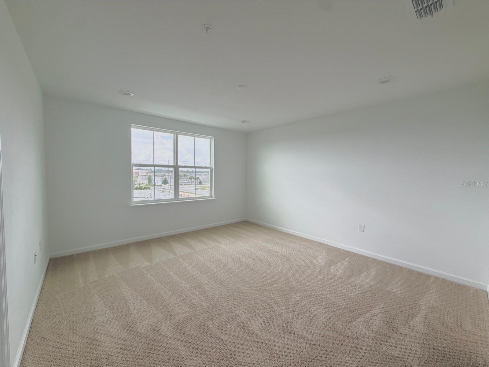 Image 27 of 34 For 1887 Pinecliff Drive