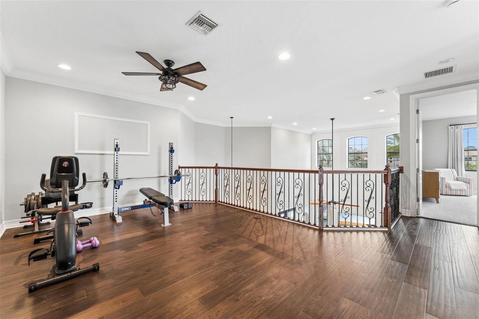 Listing photo id 27 for 9845 Hatton Circle