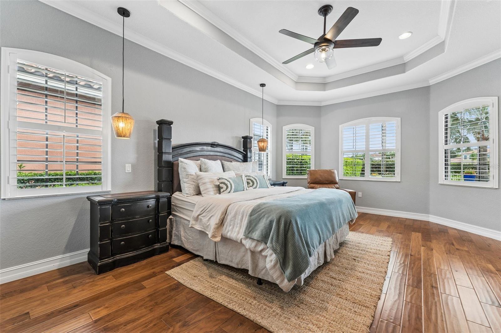 Listing photo id 28 for 9845 Hatton Circle