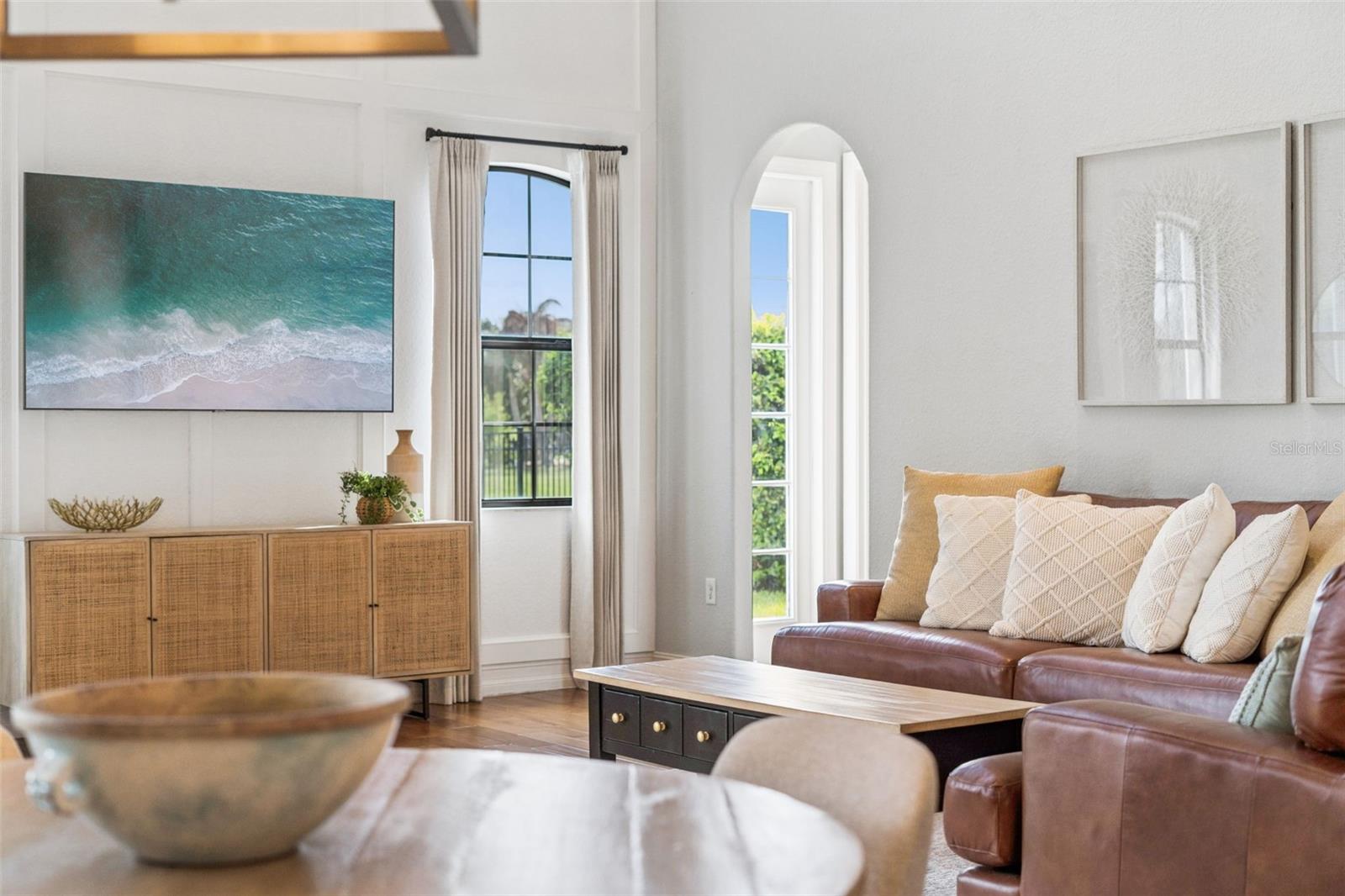 Listing photo id 47 for 9845 Hatton Circle