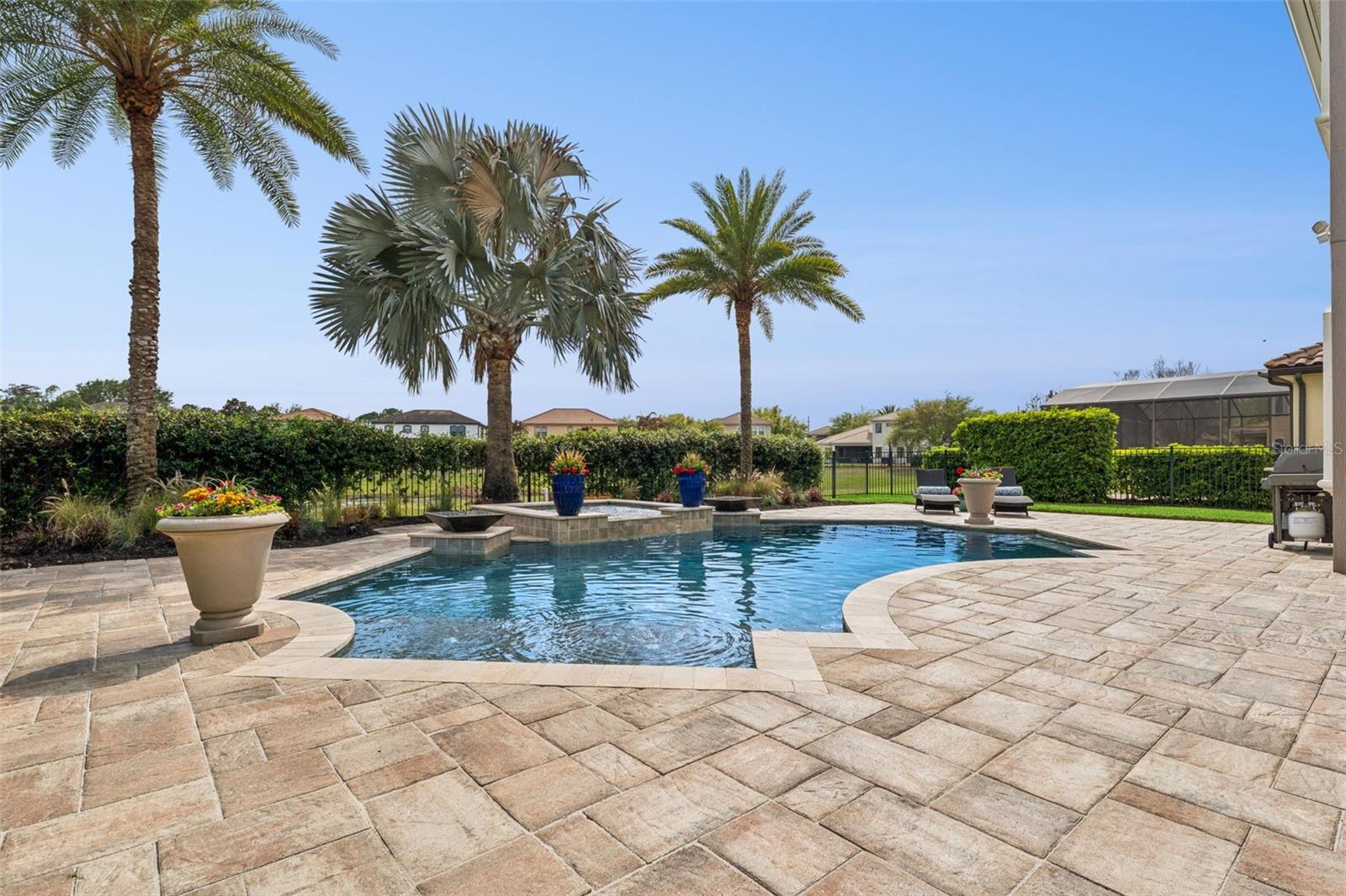 Listing photo id 58 for 9845 Hatton Circle