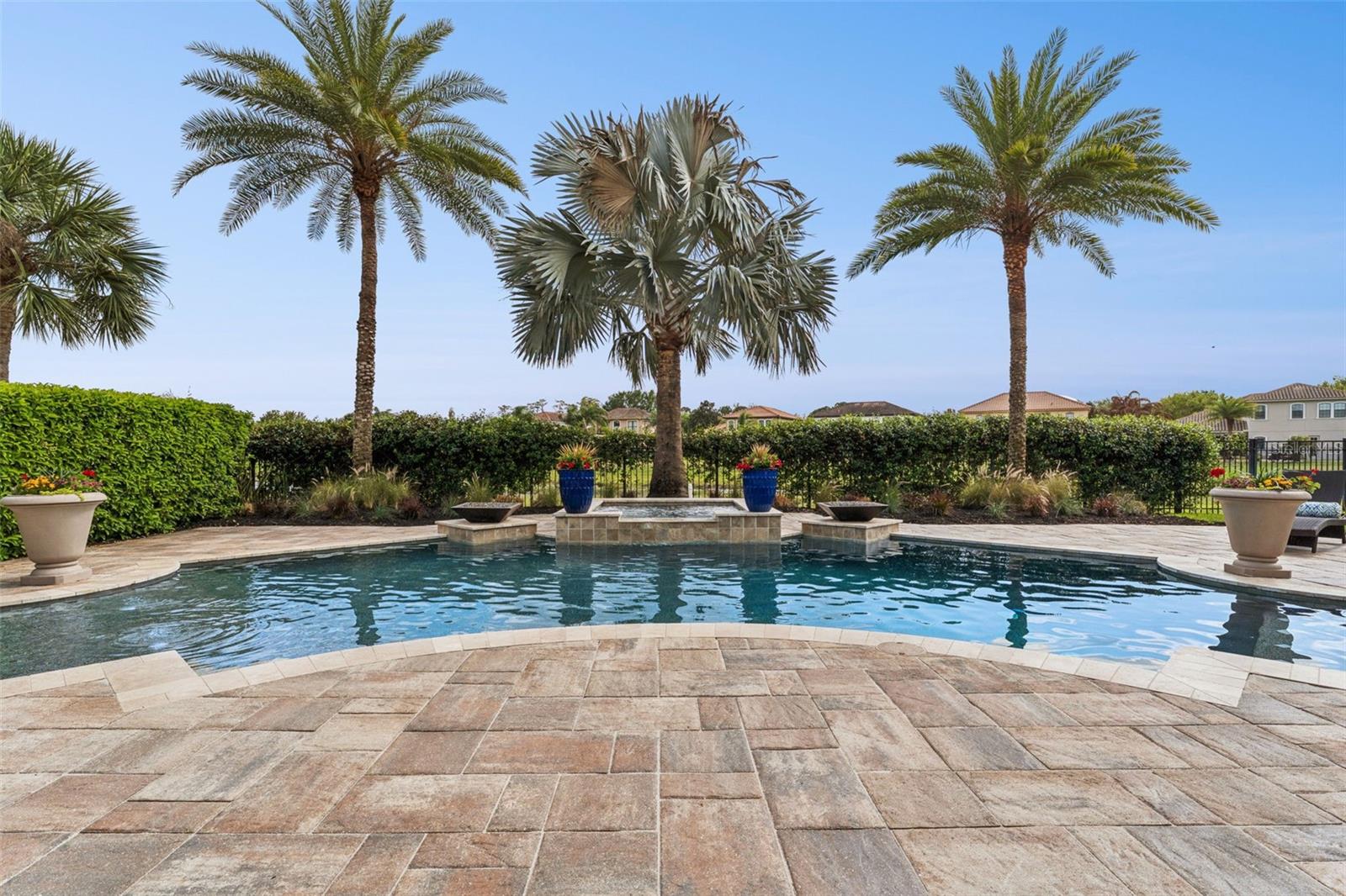 Listing photo id 59 for 9845 Hatton Circle