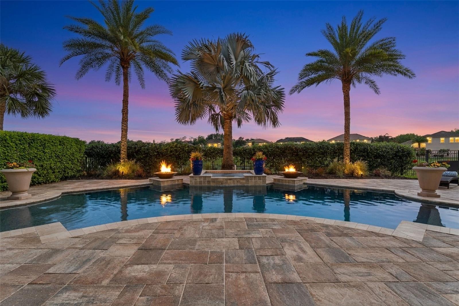 Listing photo id 61 for 9845 Hatton Circle