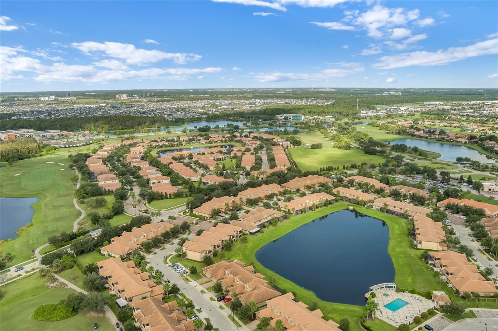 Listing photo id 82 for 9845 Hatton Circle