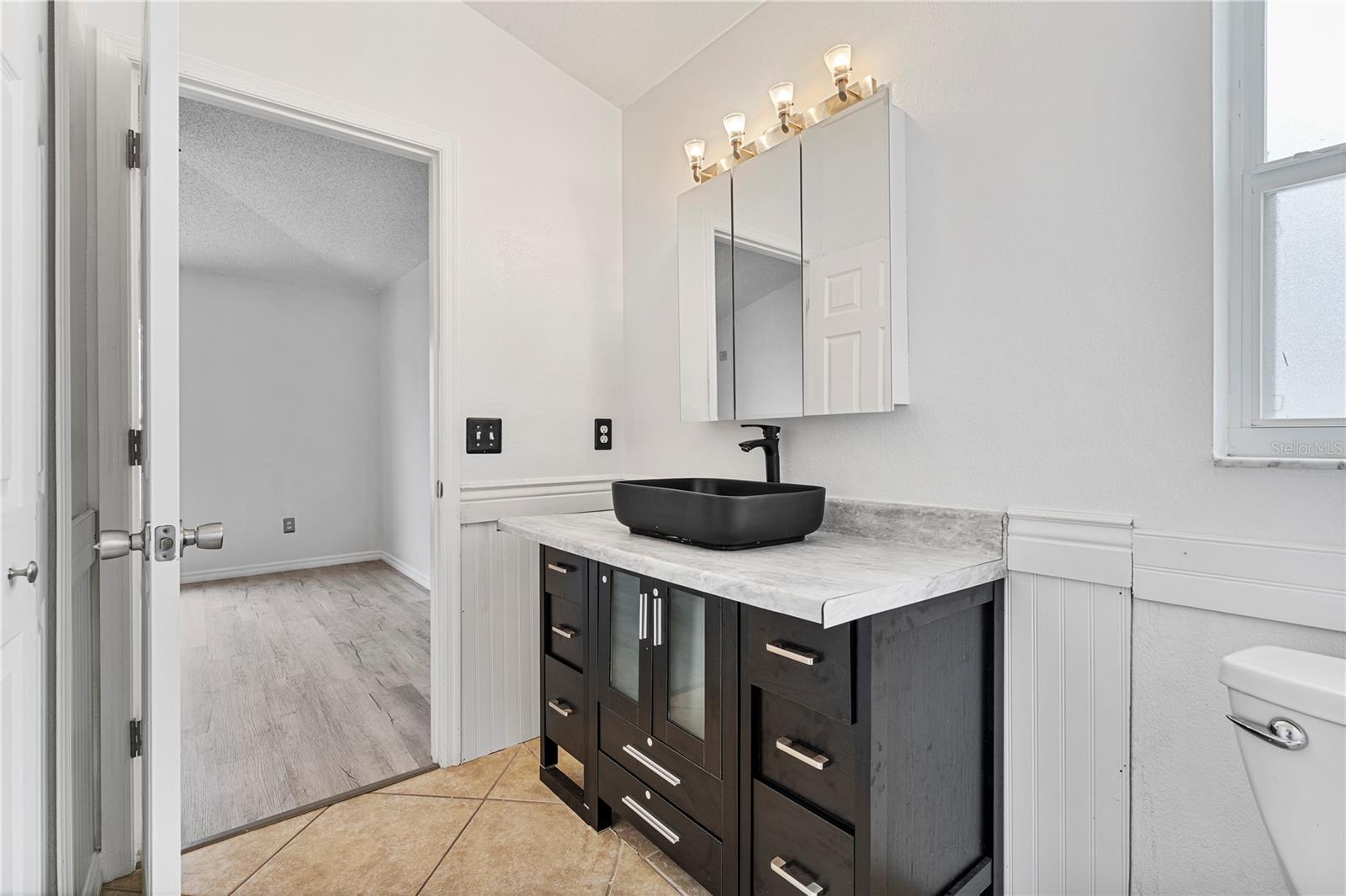 Image 24 of 44 For 425 Pine Cone Drive