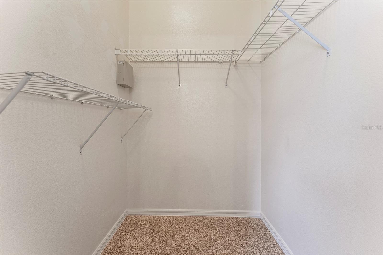 Image 25 of 44 For 425 Pine Cone Drive