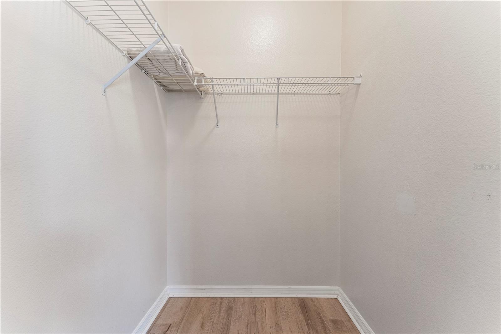 Image 28 of 44 For 425 Pine Cone Drive