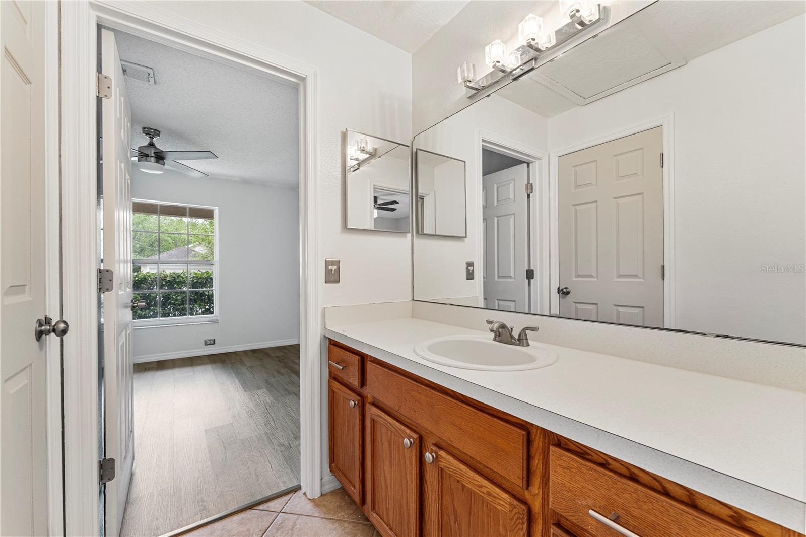 Image 7 of 44 For 425 Pine Cone Drive