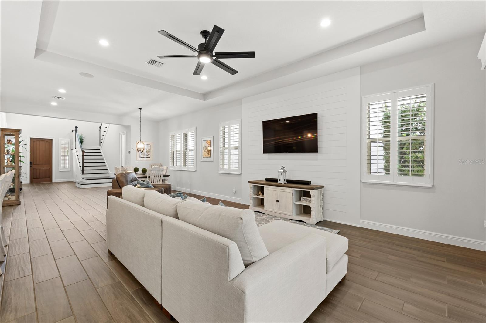 Image 13 of 70 For 15828 Shorebird Lane