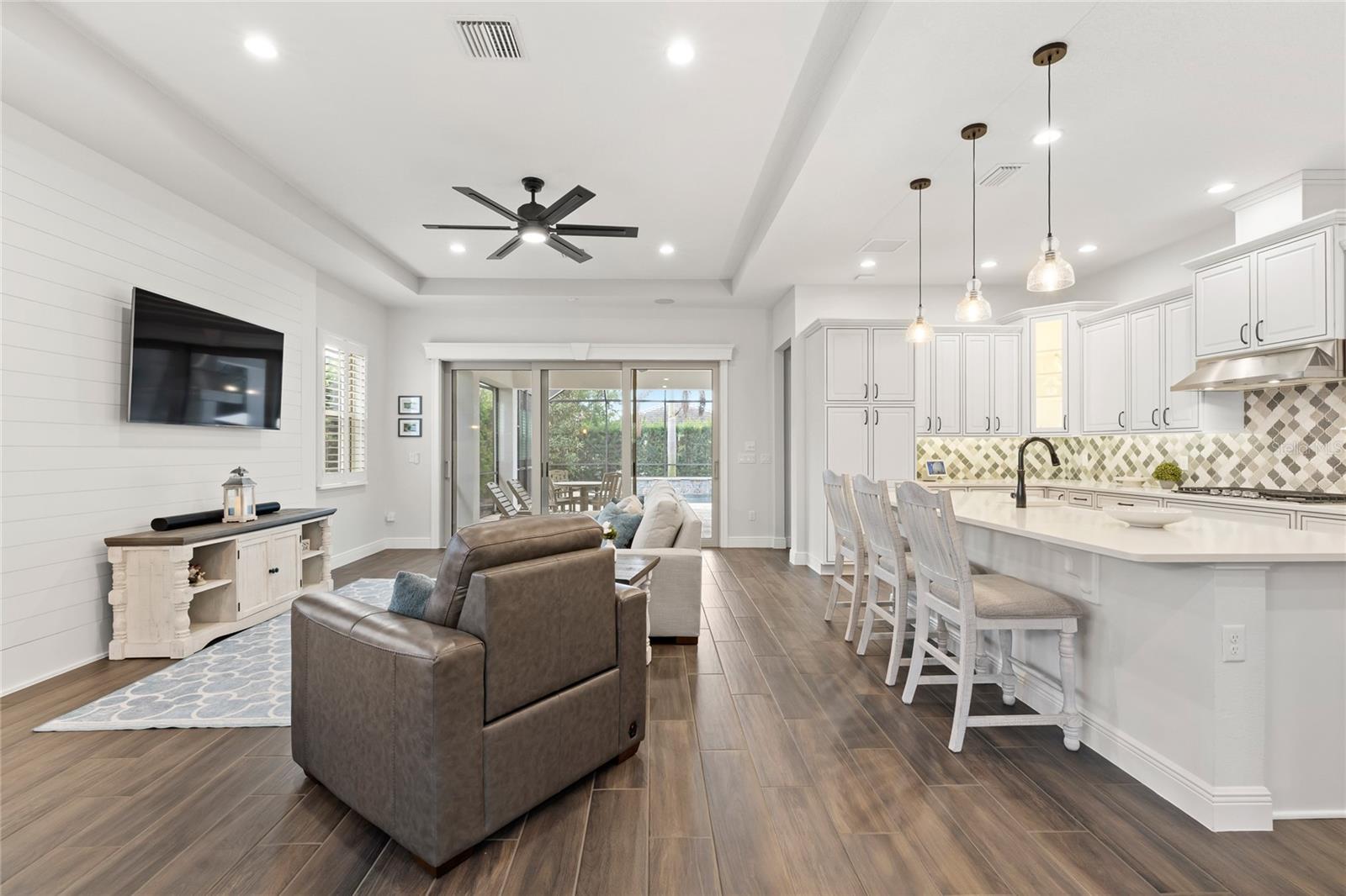 Image 8 of 70 For 15828 Shorebird Lane