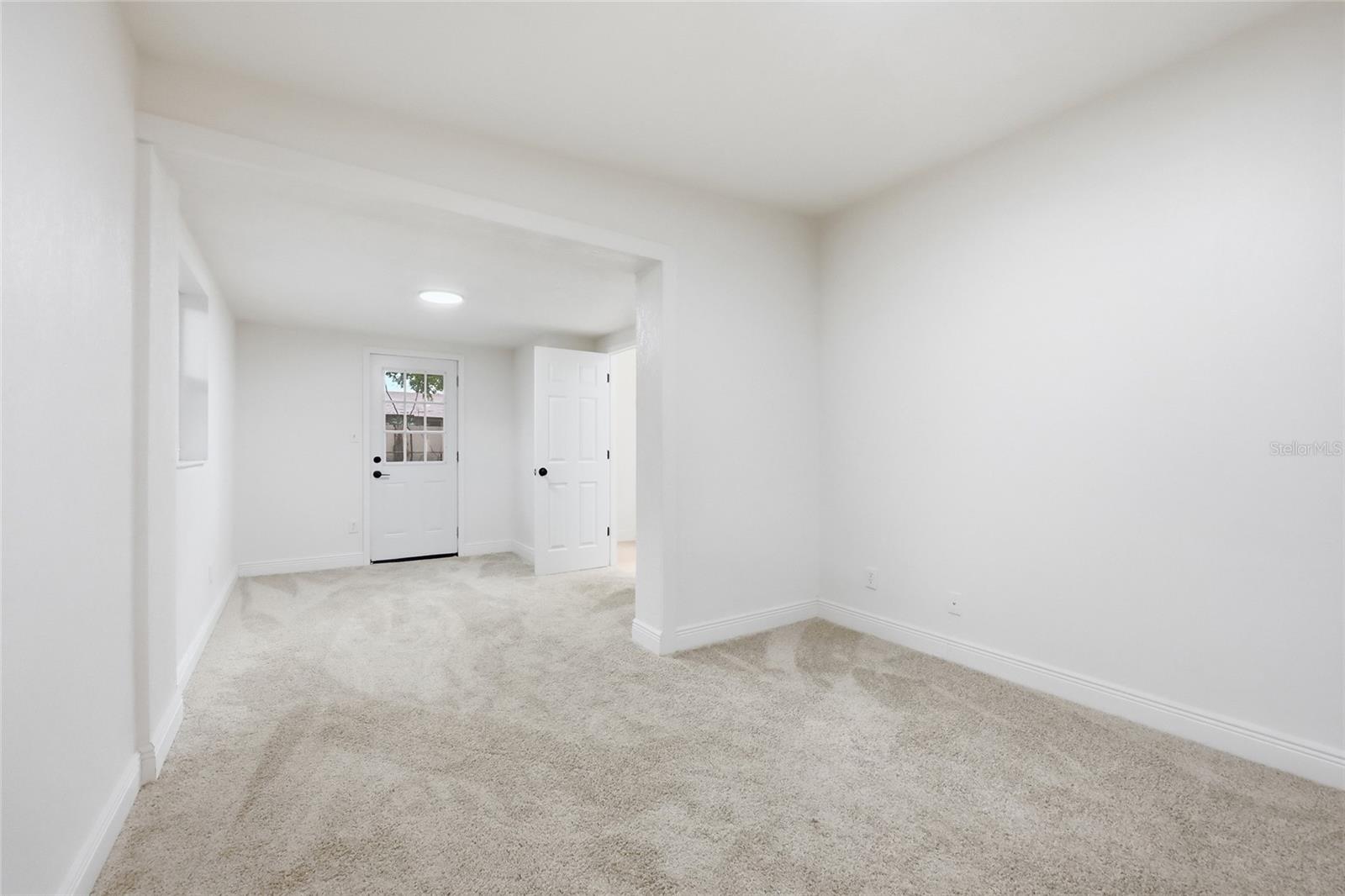 Image 24 of 34 For 2817 Touraine Avenue