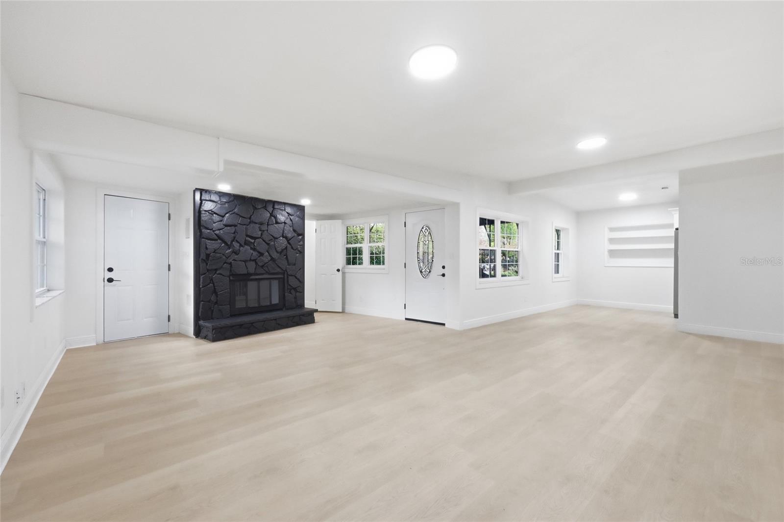 Image 6 of 34 For 2817 Touraine Avenue