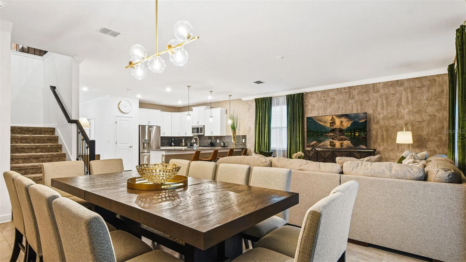 Image 5 of 30 For 2993 Protagonist Street