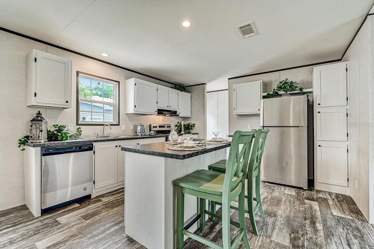 Image 7 of 10 For 9640 170th Lane