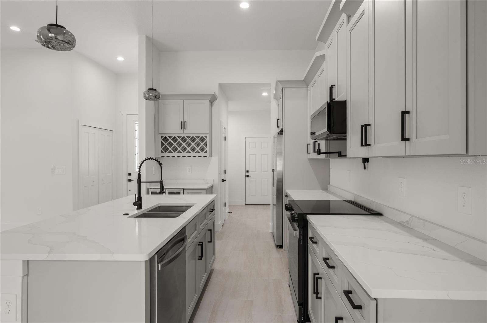Image 12 of 39 For 146 Coronado Road