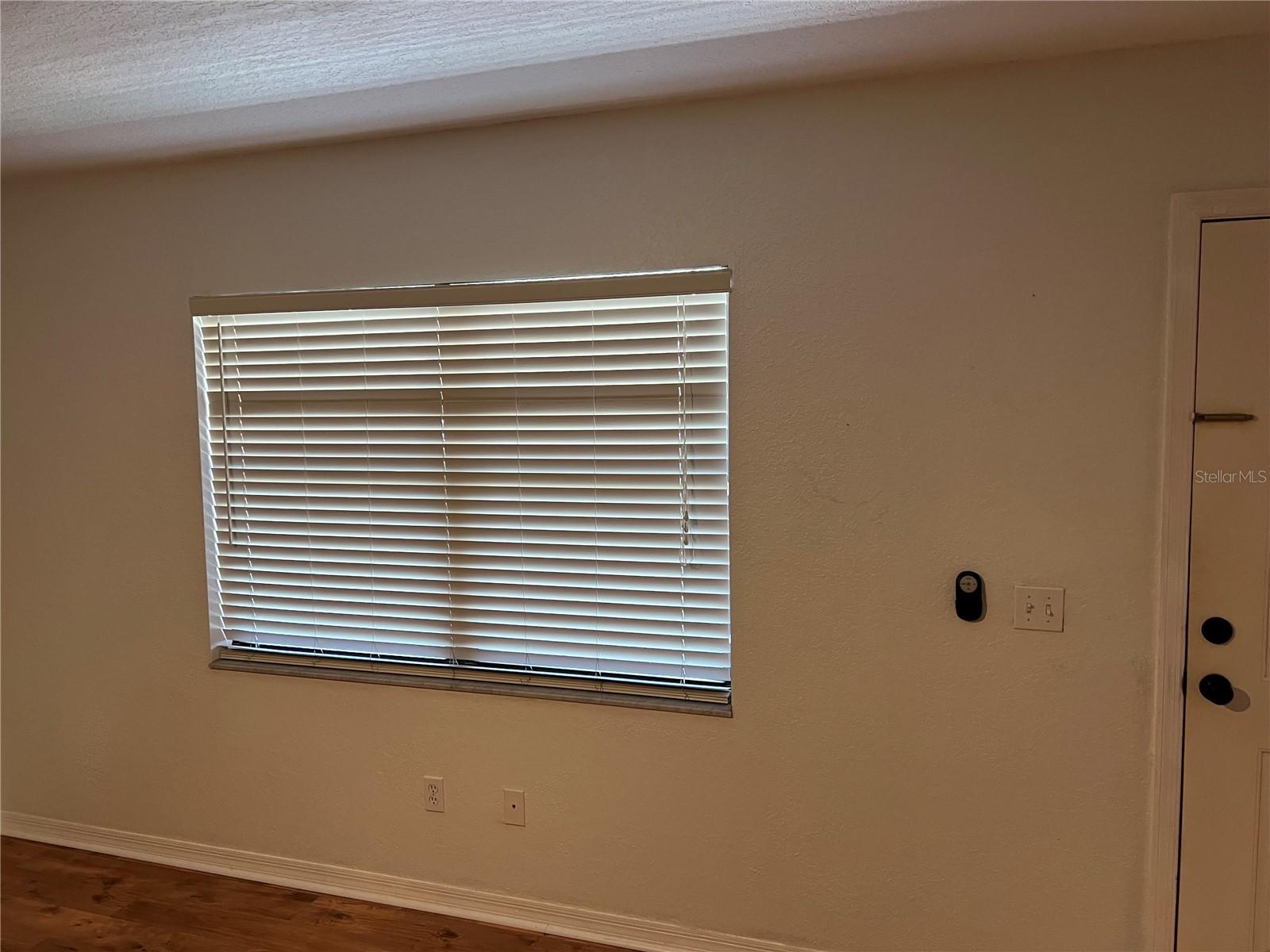 Image 11 of 17 For 6150 Gulfport Boulevard S 402