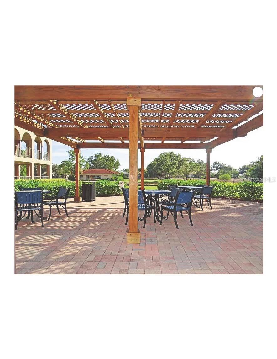 Image 2 of 17 For 6150 Gulfport Boulevard S 402