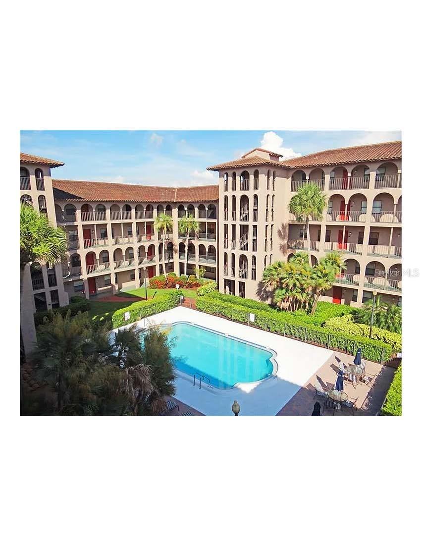 Image 3 of 17 For 6150 Gulfport Boulevard S 402