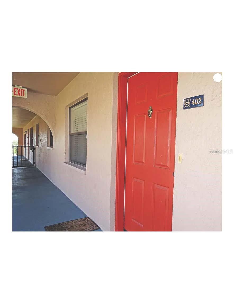 Image 5 of 17 For 6150 Gulfport Boulevard S 402