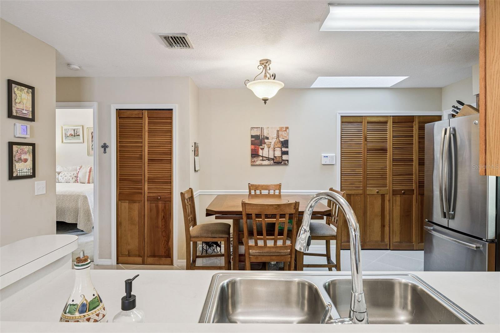 Image 18 of 44 For 2713 Eastern Parkway