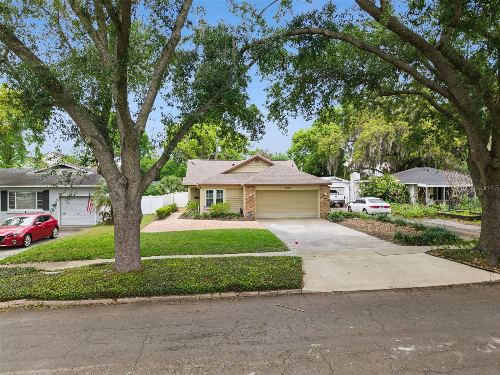 Image 3 of 44 For 2713 Eastern Parkway