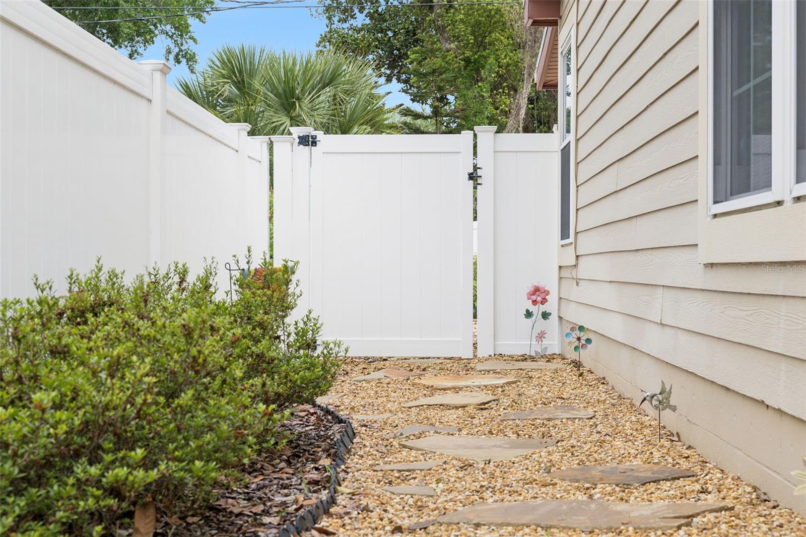 Image 35 of 44 For 2713 Eastern Parkway