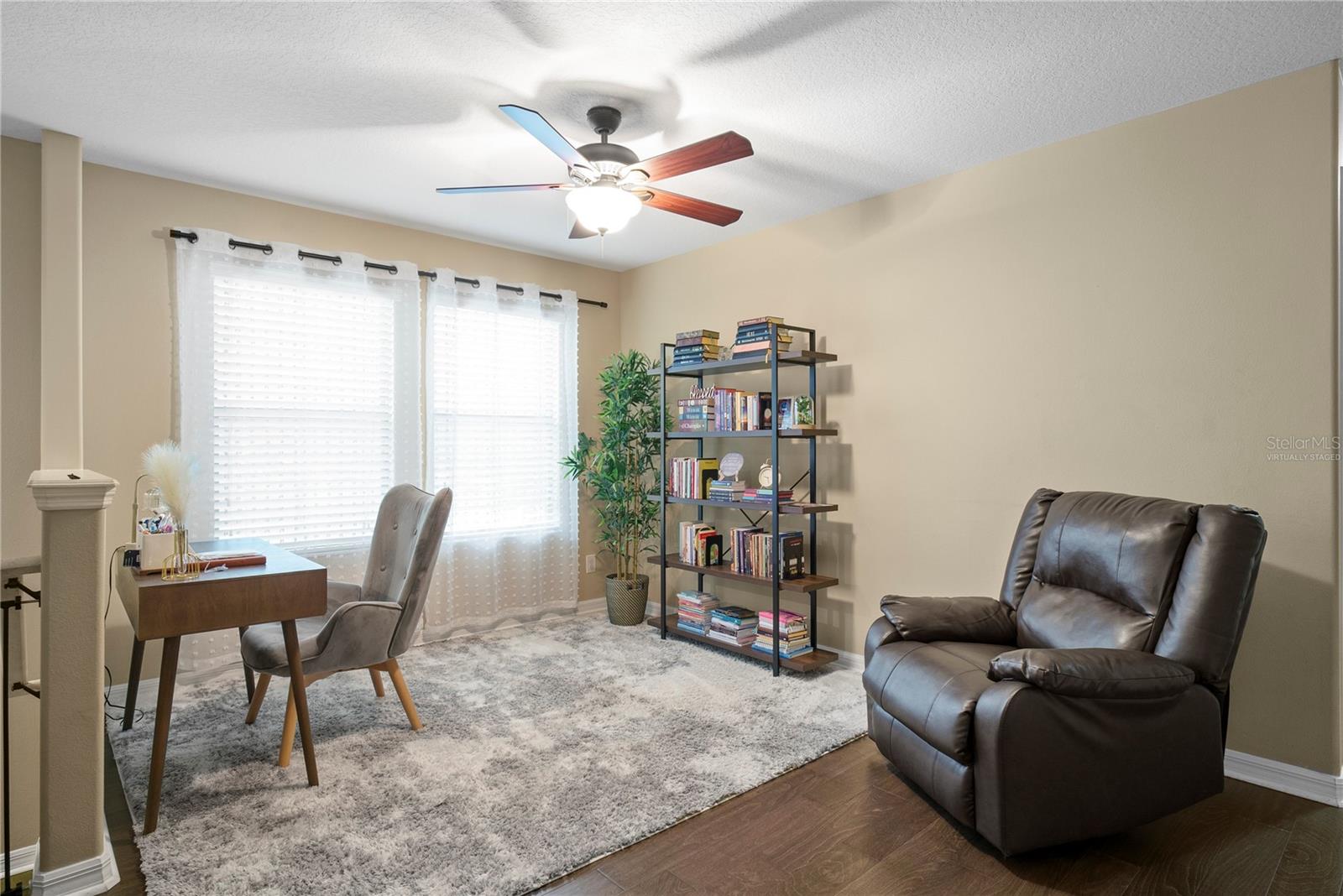 Image 16 of 37 For 1772 Leather Fern Drive