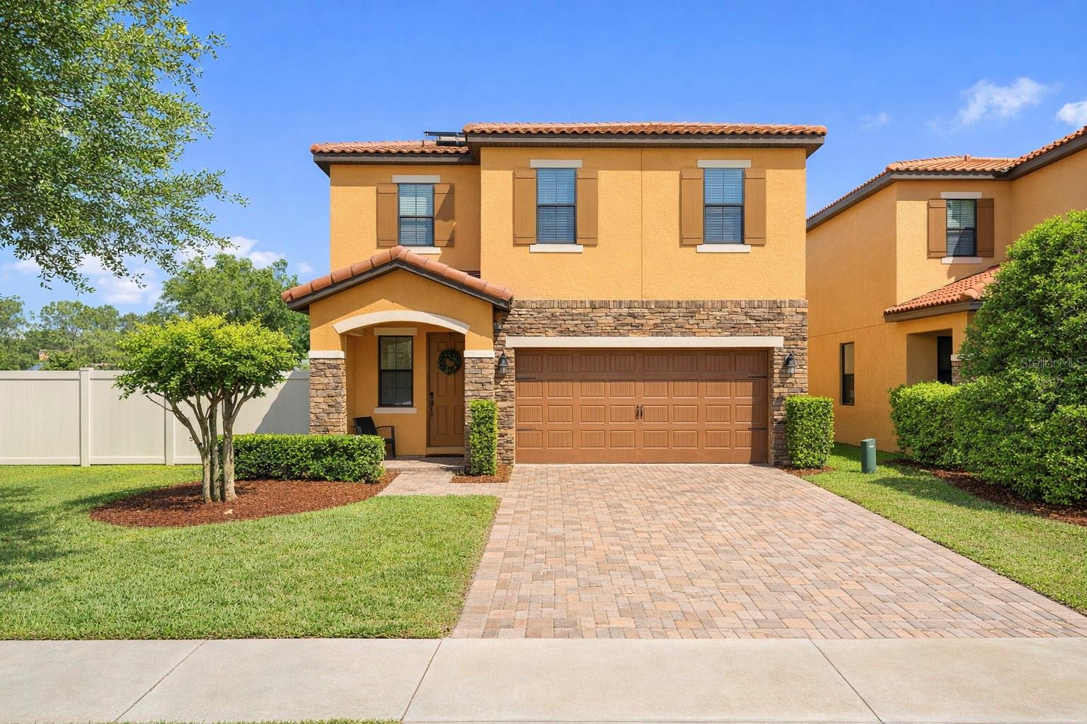 Image 3 of 37 For 1772 Leather Fern Drive