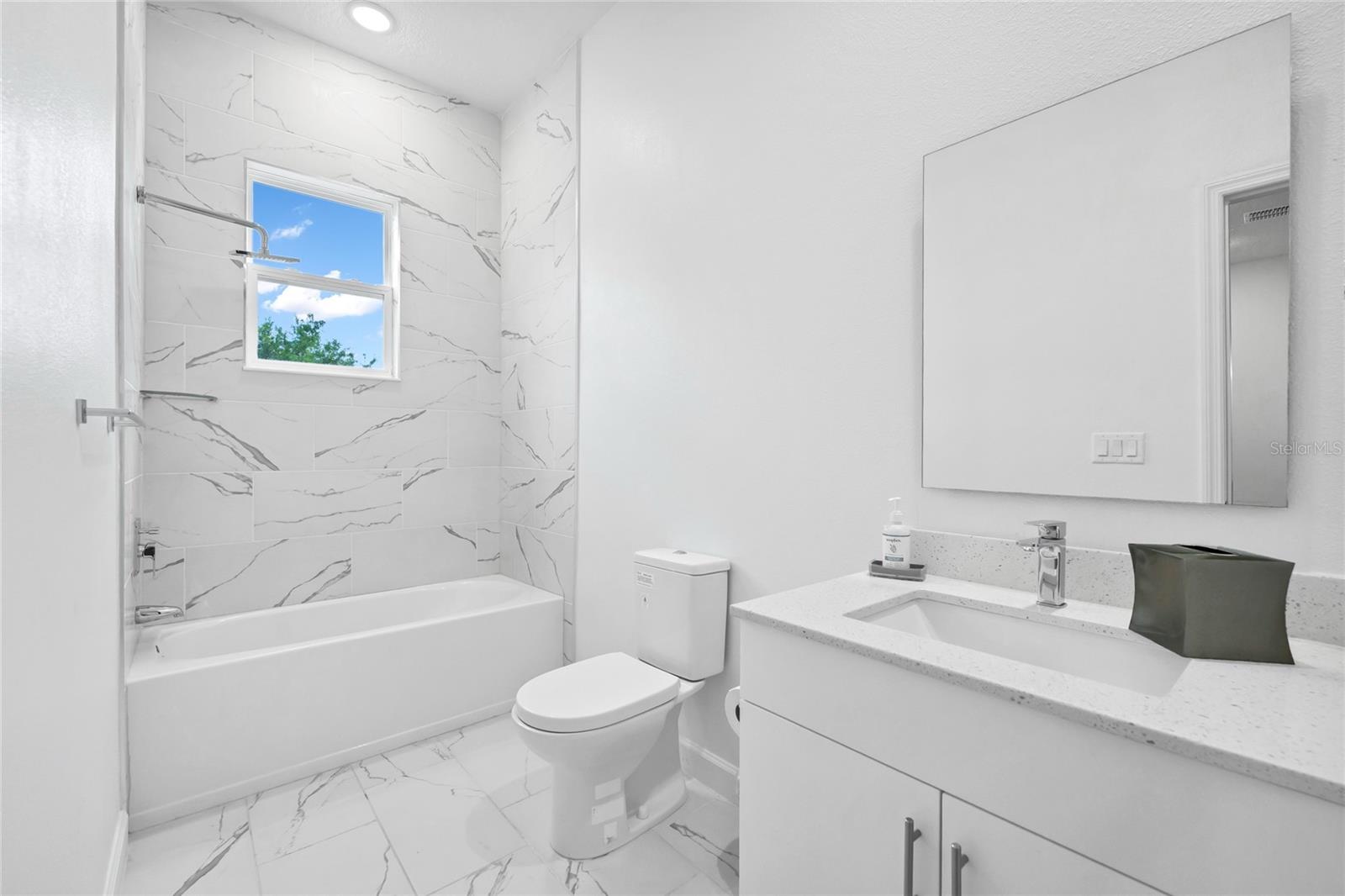 Image 11 of 47 For 485 Famagusta Drive