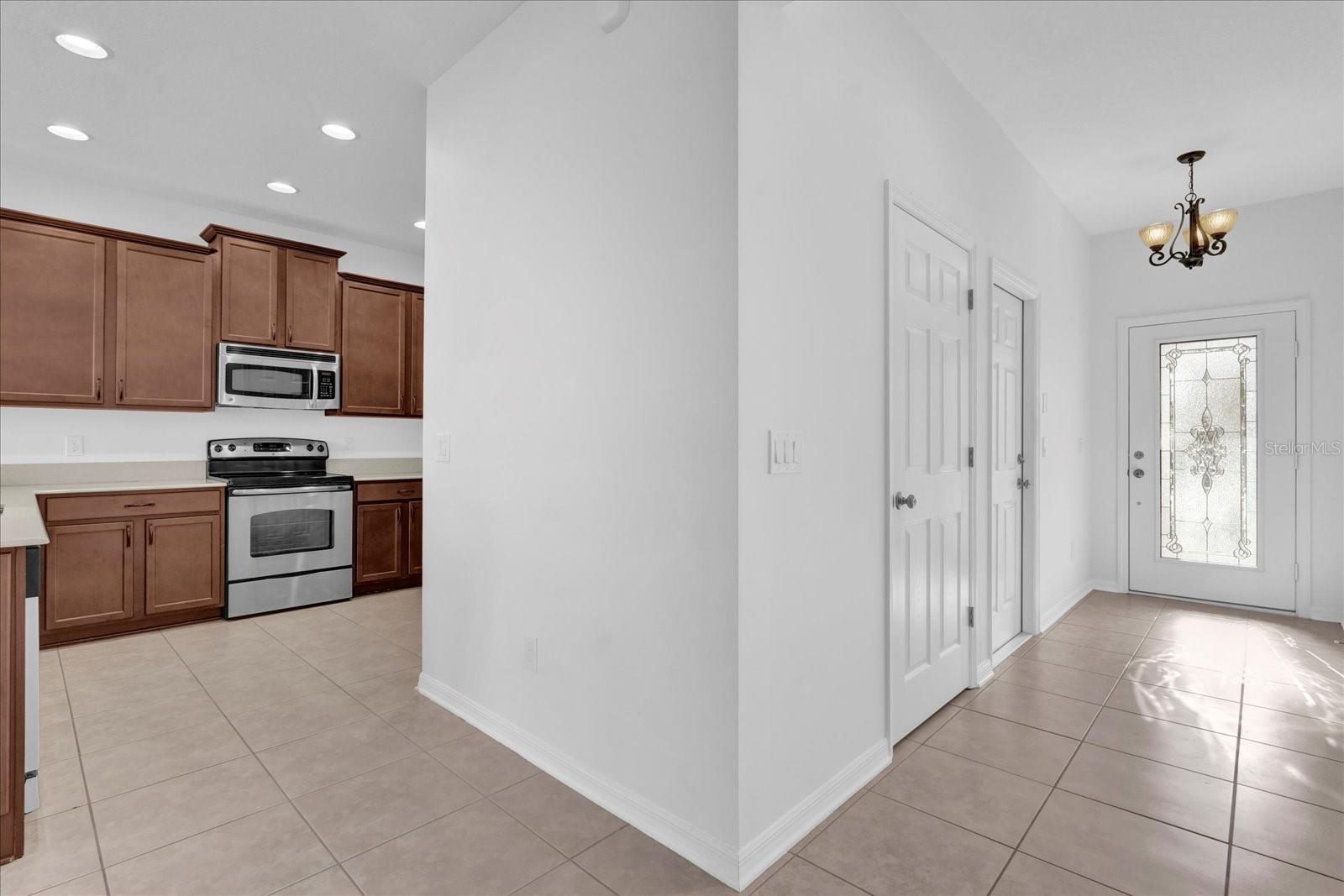 Image 3 of 26 For 9084 Shepton Street