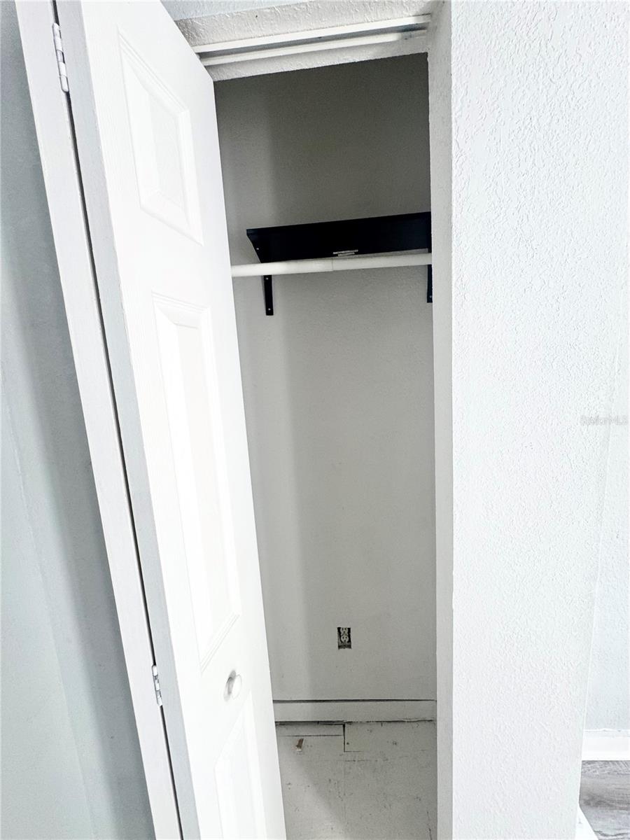 Image 18 of 19 For 704 Cordova Drive 7