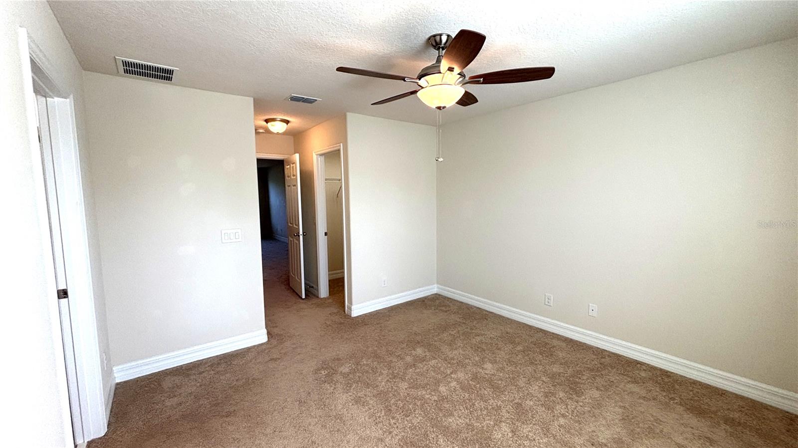 Image 20 of 45 For 5217 Dove Tree Street