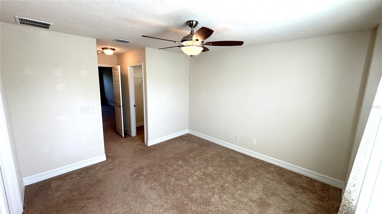 Image 22 of 45 For 5217 Dove Tree Street