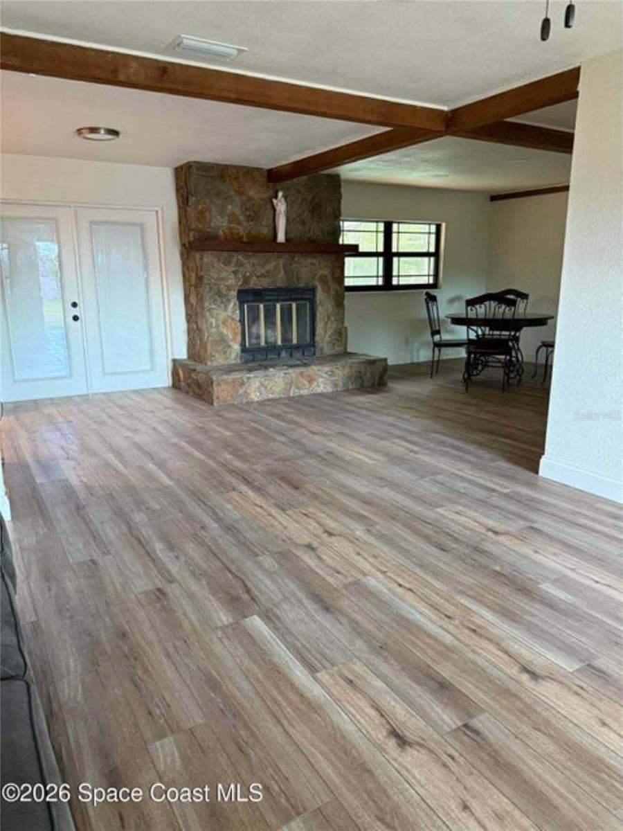 Image 11 of 19 For 3870 Valley Lane