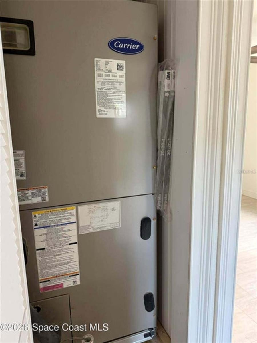 Image 18 of 19 For 3870 Valley Lane